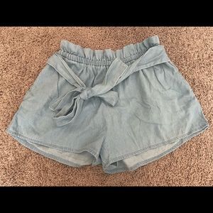Size Small Love Tree Shorts